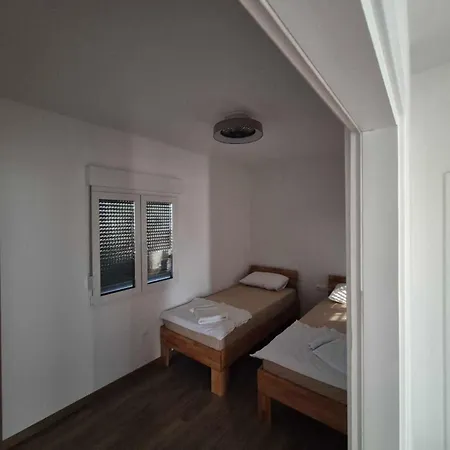 Apartman Kuca Za Odmor B Kosor